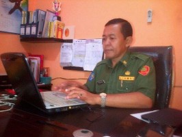 Power Thresher Diberikan Ke 15 Petani Di OKI