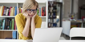 mata-lelah-akibat-seharian-di-depan-komputer-ini-cara-mengatasinya