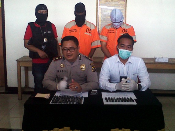 Waka Polres OKI saat menggelar jumpa Pers terkait penangkapan jaringan narkoba internasional