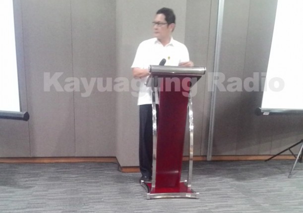 Dr. H. Trisnawarman, M.Kes