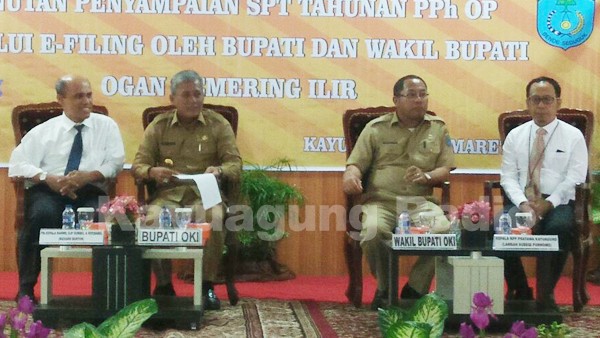 Bupati OKI Iskandar SE sampaikan SPT Tahunan dengan e-filing 1