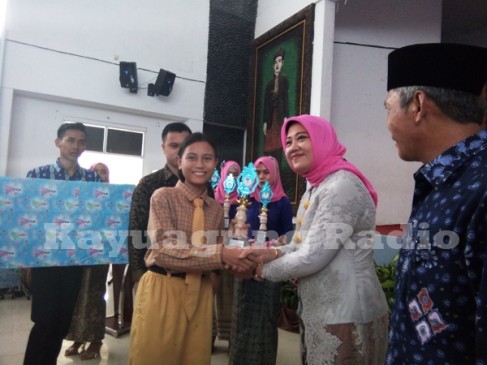 Peringatan Hari IBU Ke-88 Dan Hari Jadi Dharma Wanita Persatuan Kab. OKI. (23/12/16).